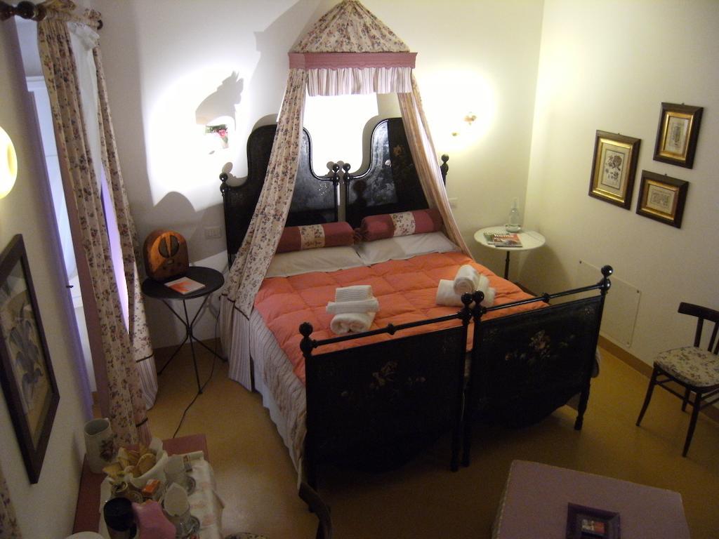 Elizabeth B&B Cagliari Habitación foto